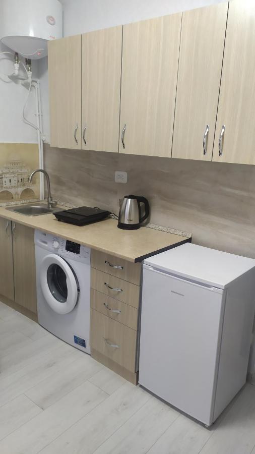 Studio apartment Kischinau Exterior foto